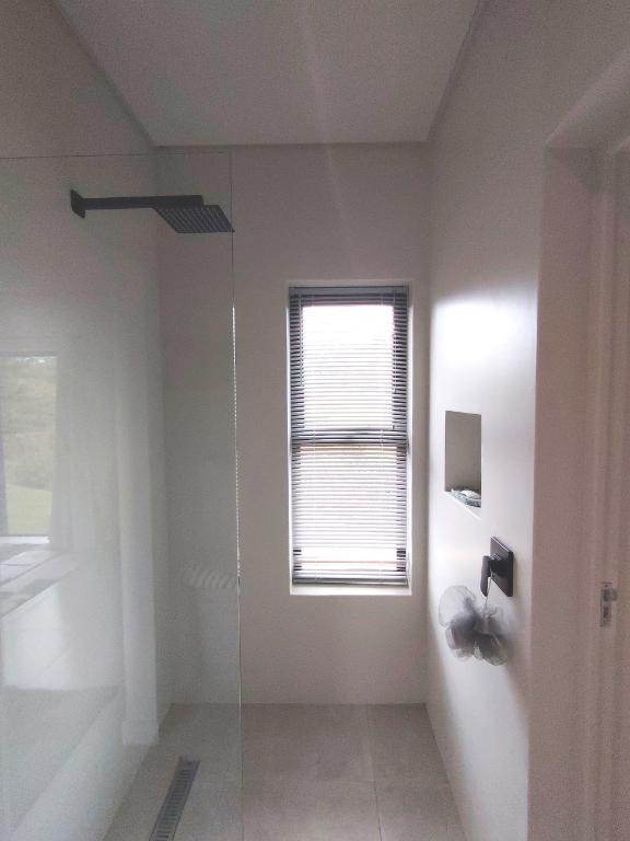 To Let 1 Bedroom Property for Rent in Brackenridge Western Cape